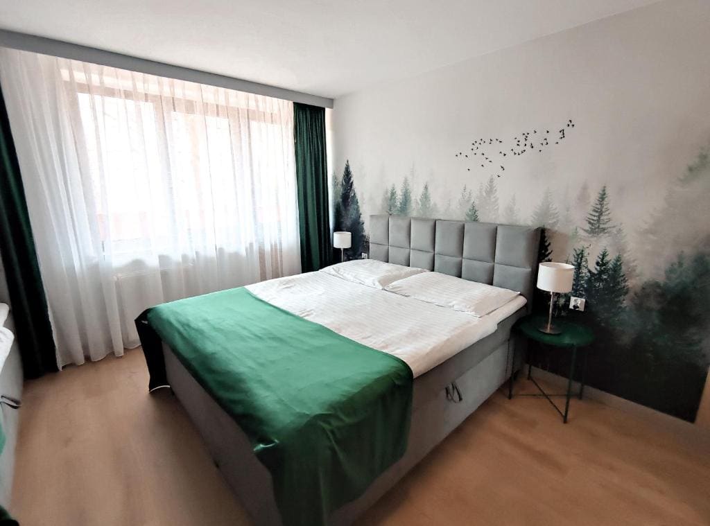 Deluxe Quadruple Room room - Image 3