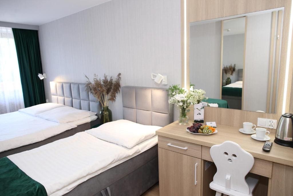 Deluxe Triple Room room - Image 3