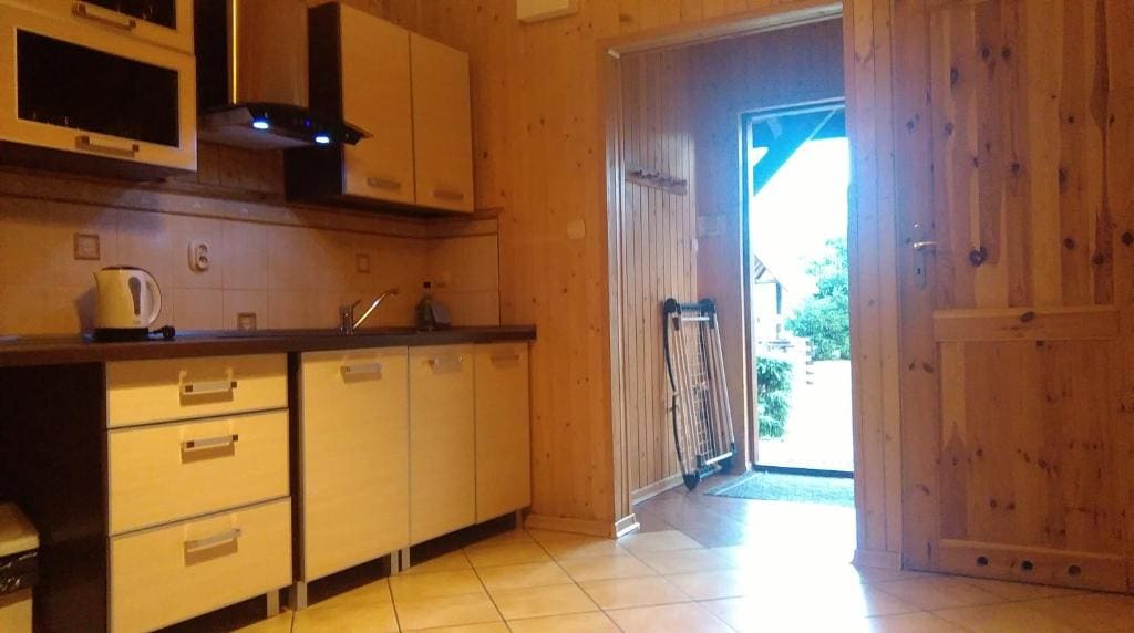 Apartment - Ground Floor room - Image 2