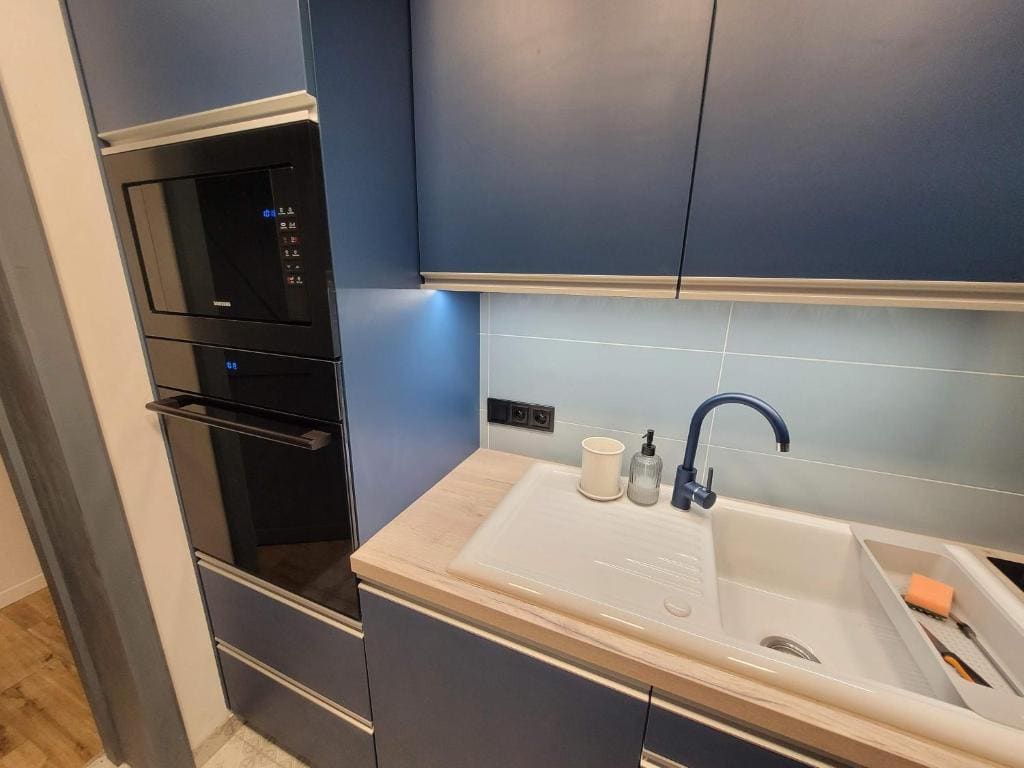 Deluxe Family Suite room - Image 3