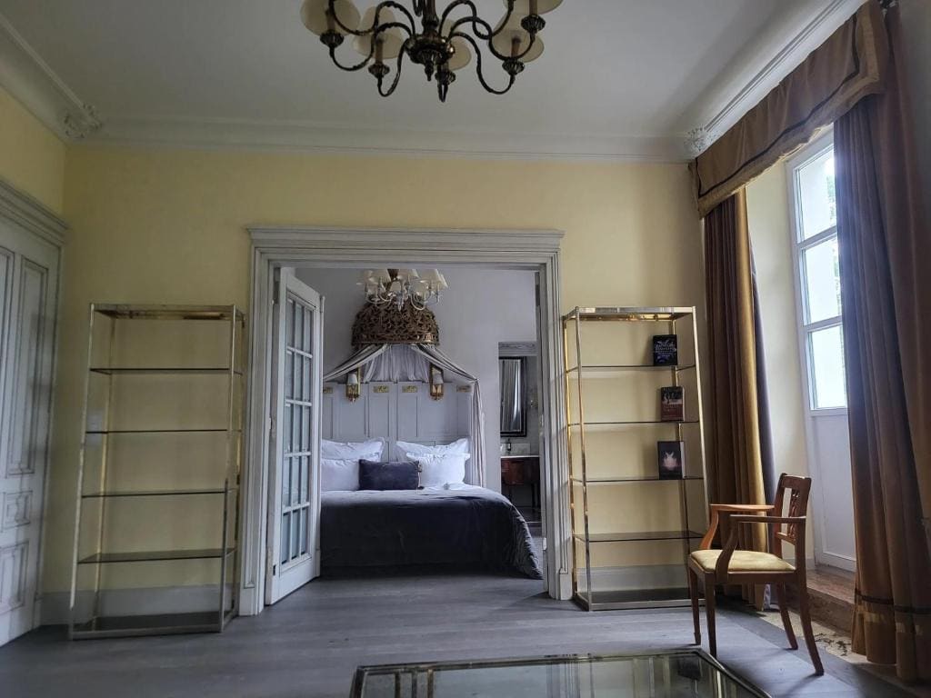 Deluxe One-Bedroom Apartment with Garden View room - Image 3