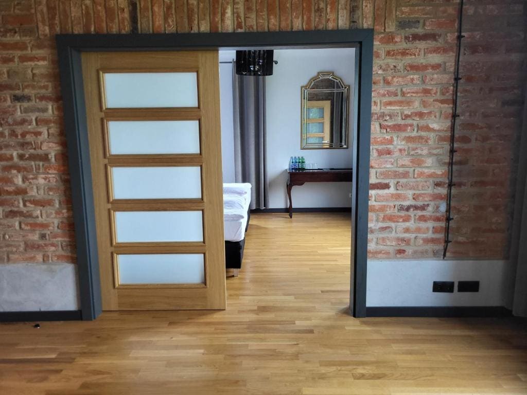 One-Bedroom Standard Apartment room - Image 2