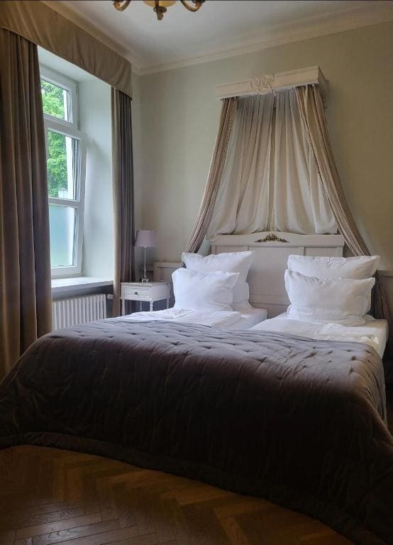 Deluxe Double Room room - Image 2