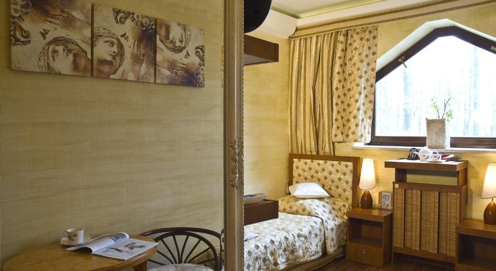 Economy Twin Room room - Image 2