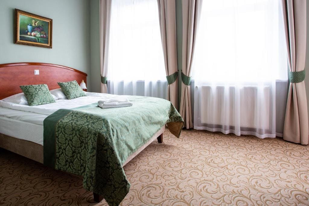 Budget Double Room room - Image 2