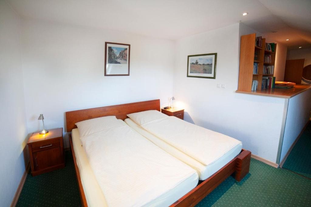Quadruple Room room - Image 3