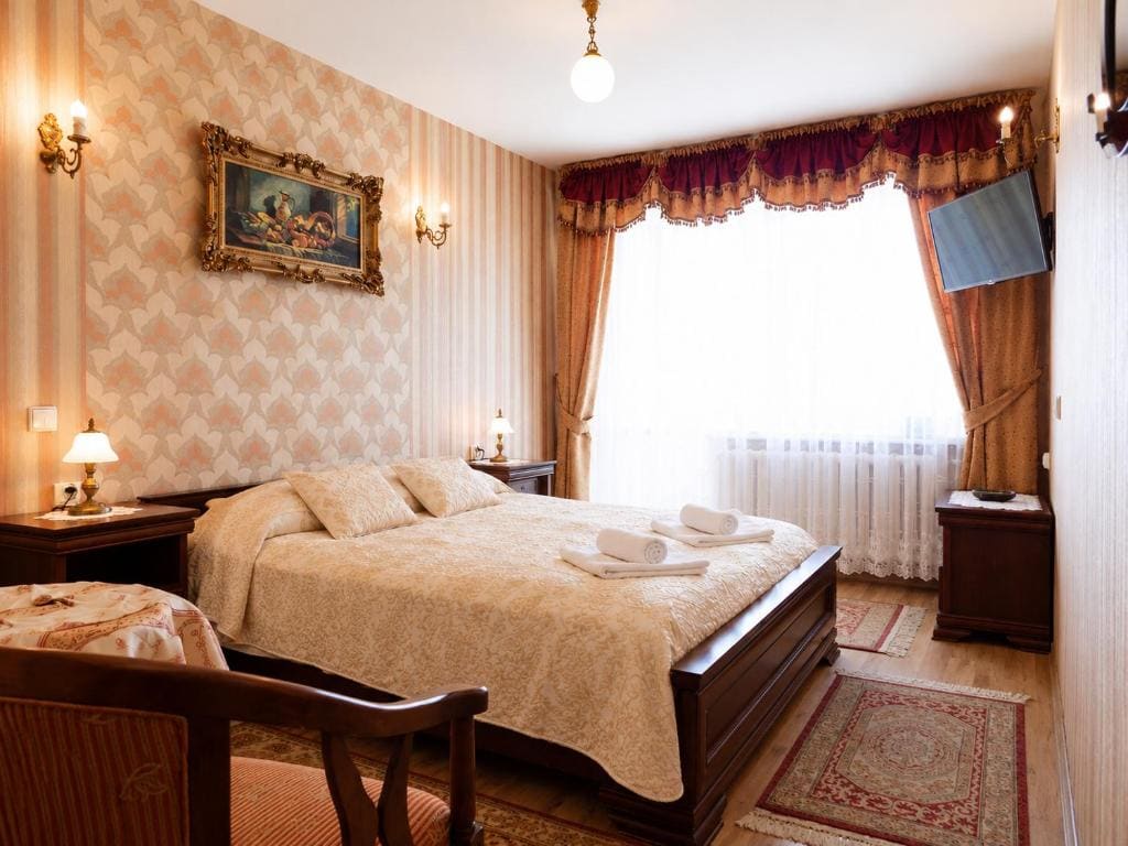 Triple Room with Balcony room - Image 2