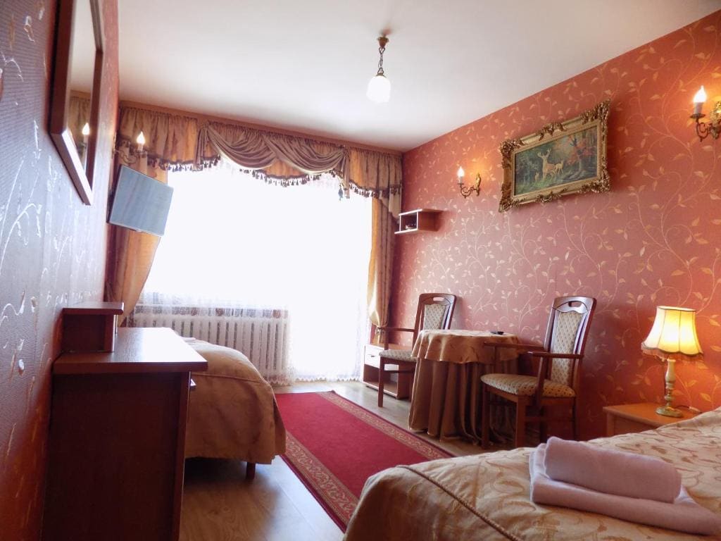 Twin Room with Balcony room - Image 1