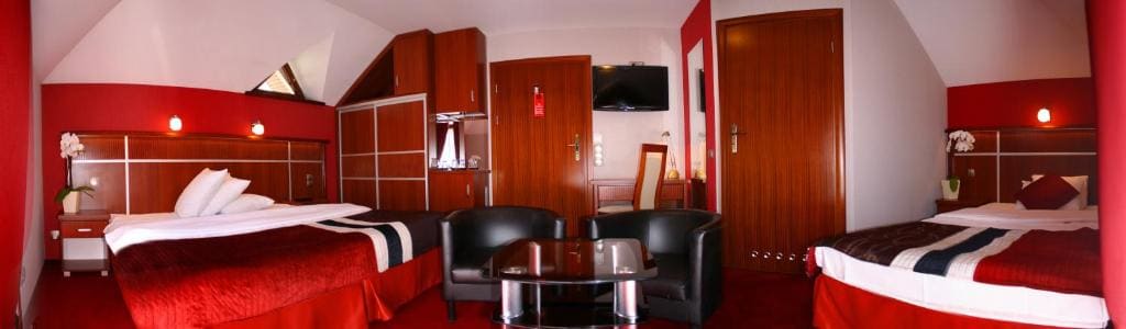 Deluxe Double Room room - Image 2