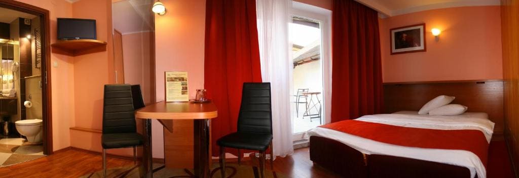 Deluxe Double Room room - Image 3
