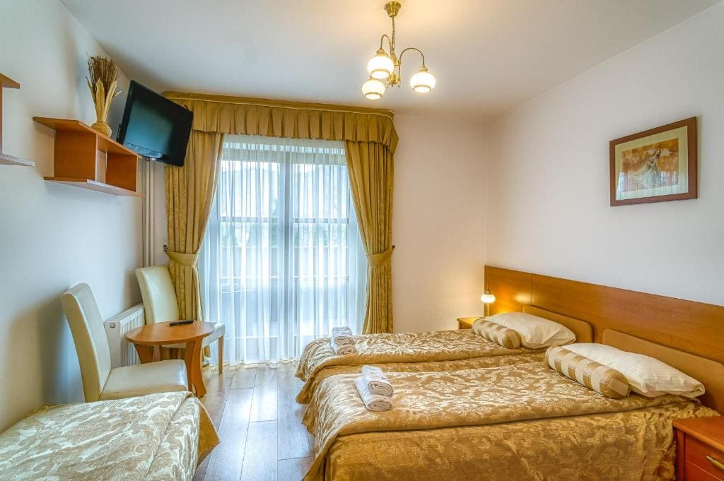 Double or Twin Room room - Image 2