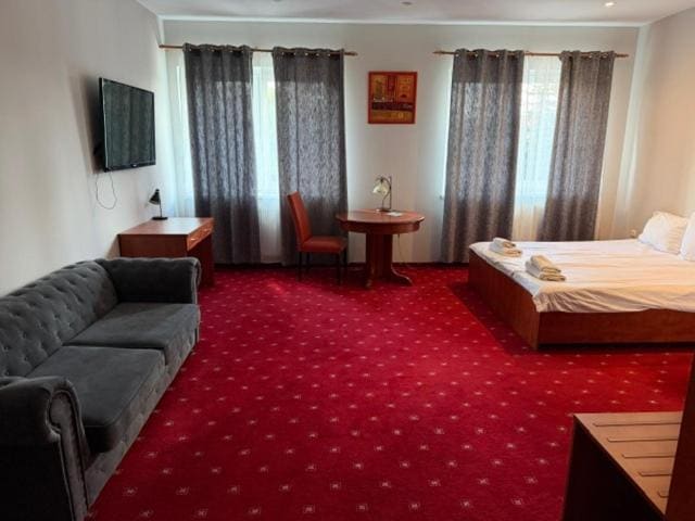Large Double Room room - Image 1