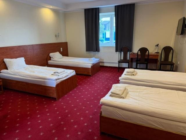 Quadruple Room room - Image 2