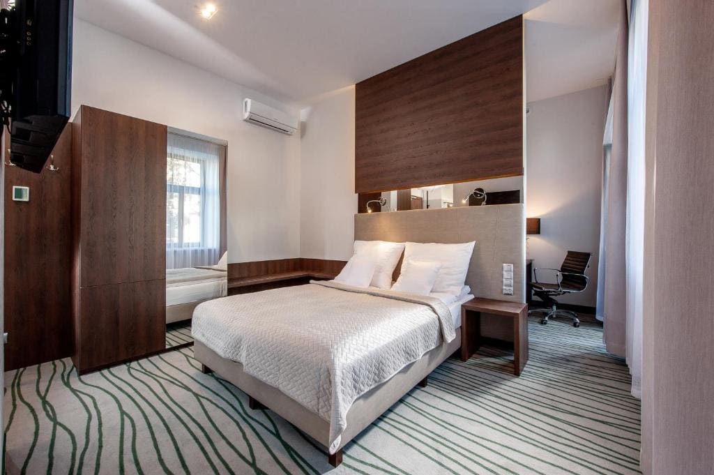 Suite room - Image 2