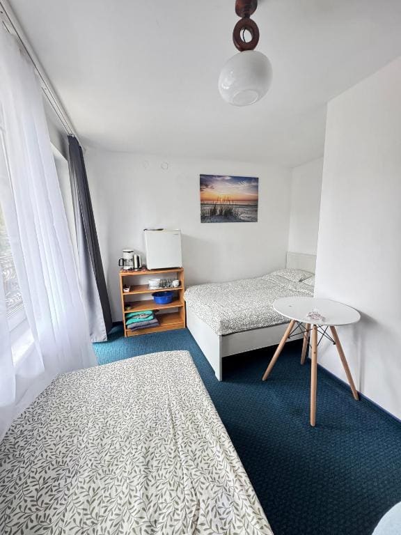 Triple Room with Private Bathroom room - Image 1