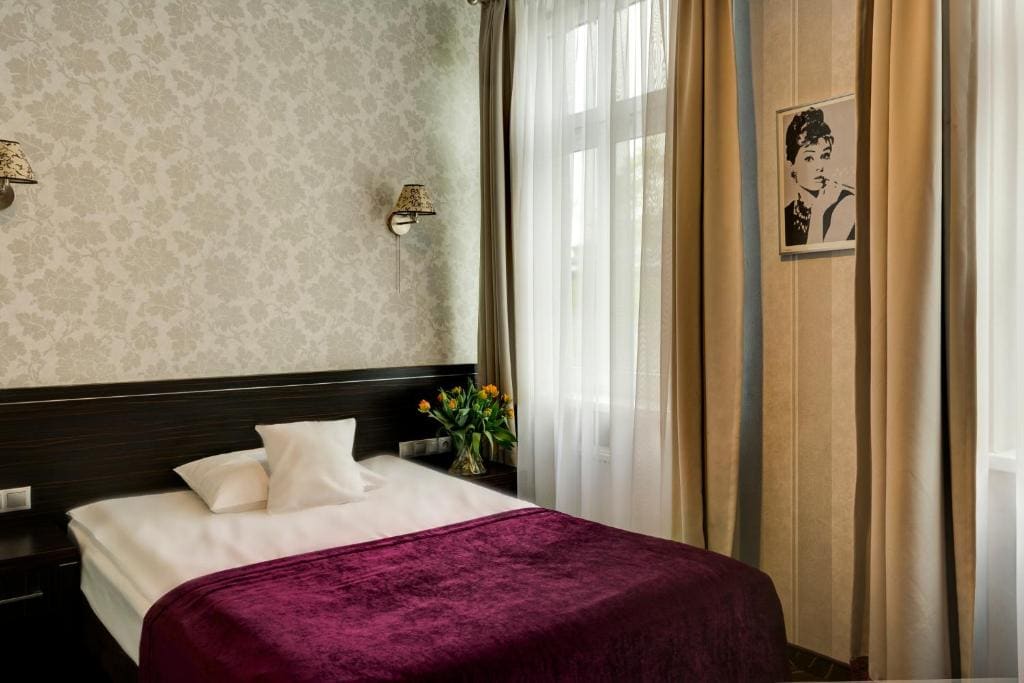 Comfort Triple Room room - Image 3