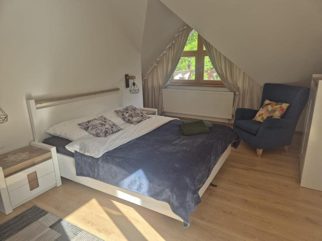 Apartment with Terrace room - Image 3