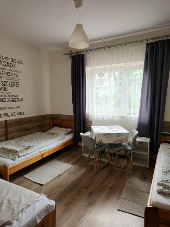 Budget Double Room room - Image 2
