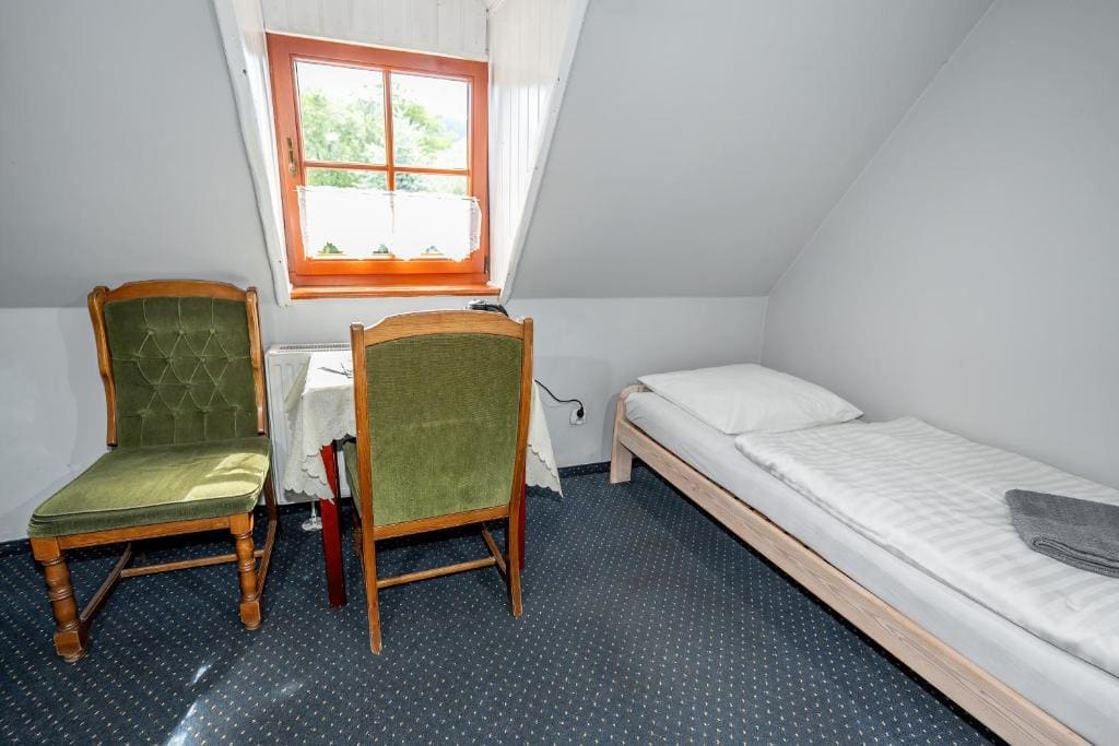Quadruple Room with Mountain View room - Image 3