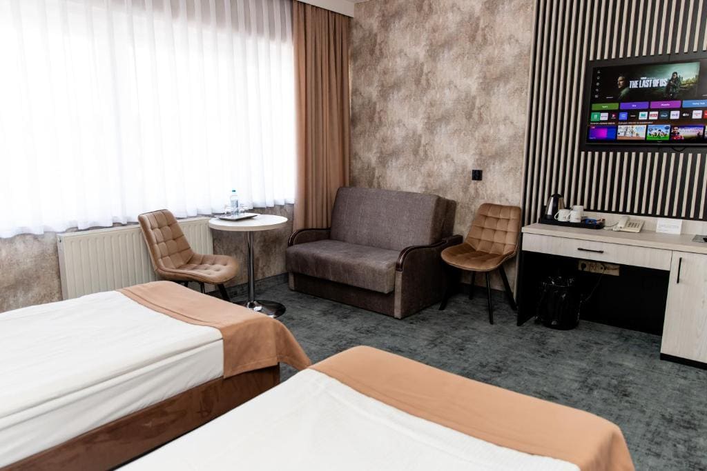 Suite room - Image 1