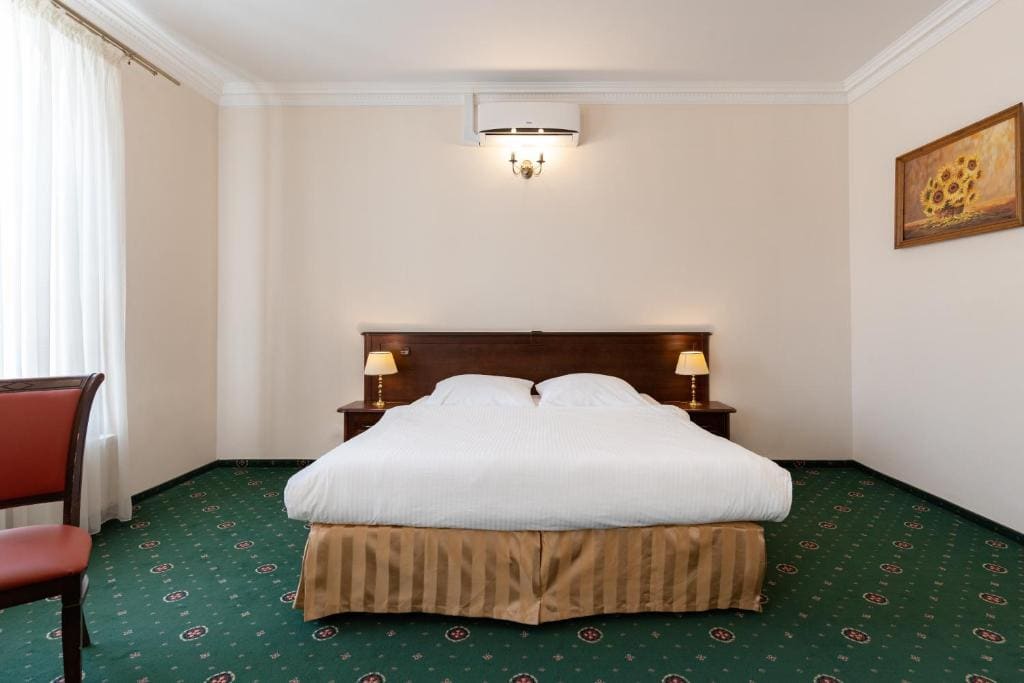 Standard King Room room - Image 1