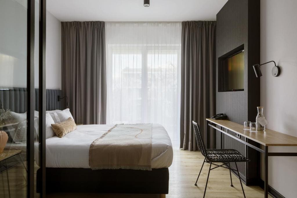Double Room with Balcony or Terrace room - Image 2