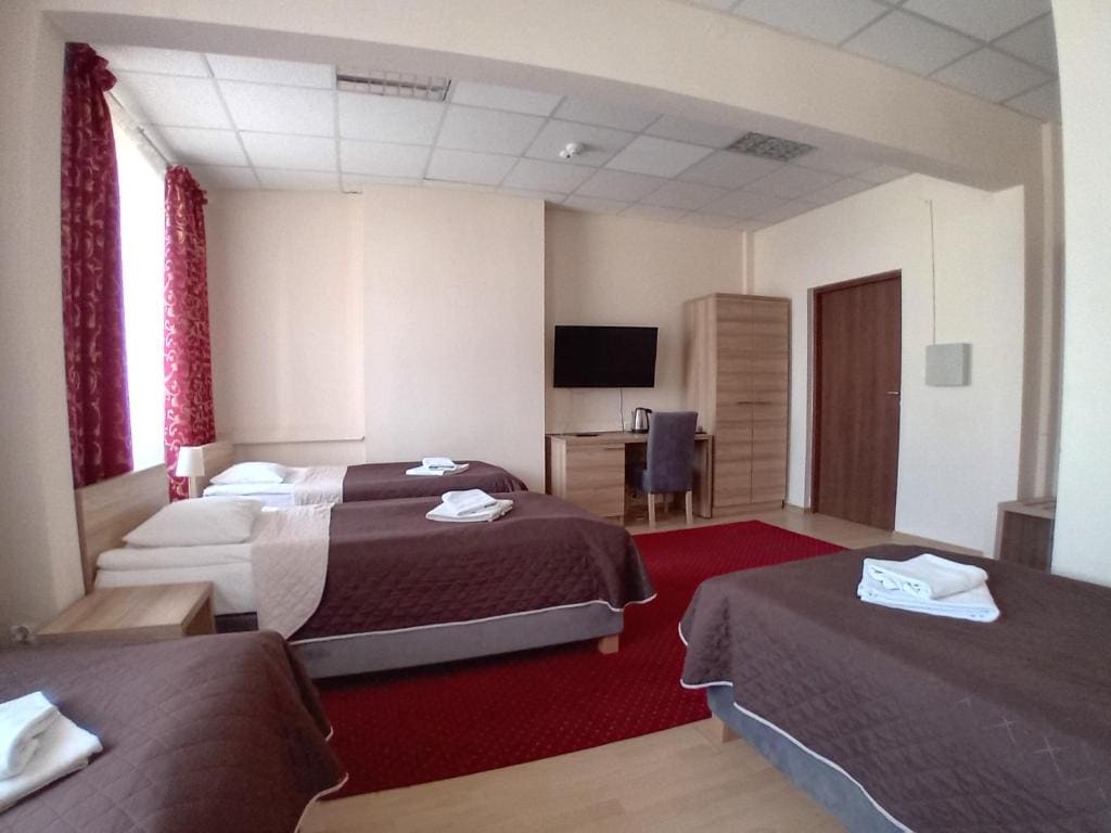 Quadruple Room room - Image 1