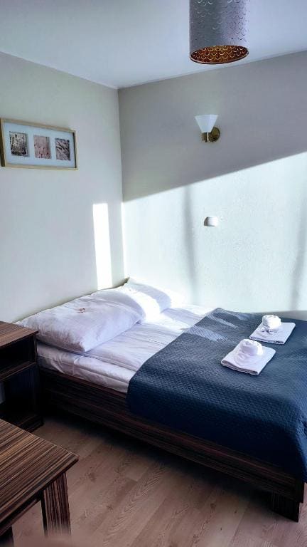 Double Room with Private Bathroom room - Image 3