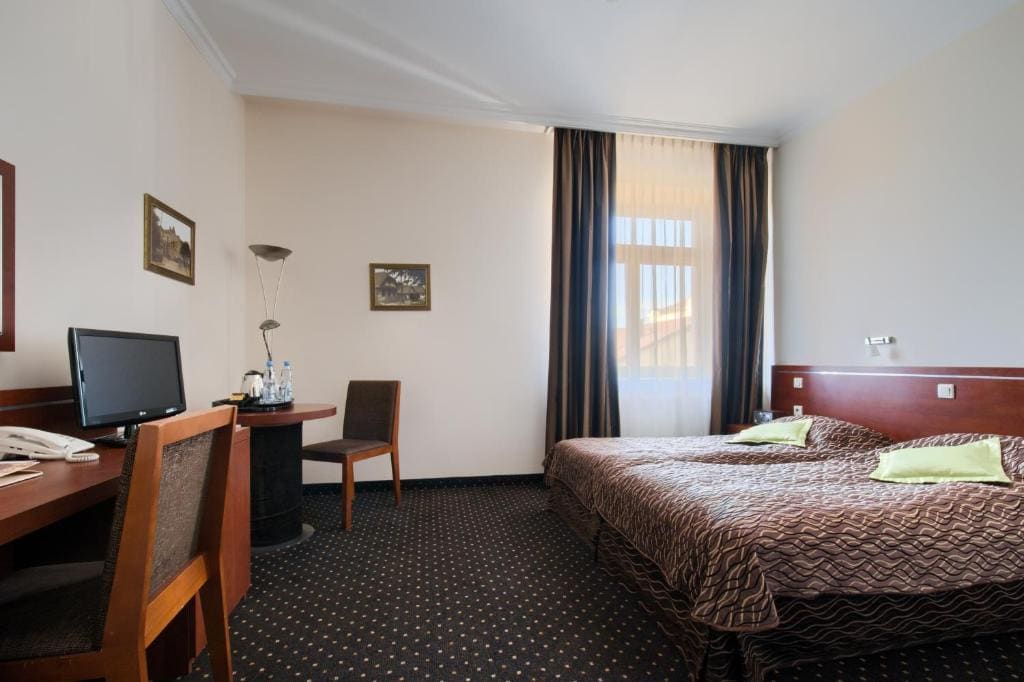 Double or Twin Room room - Image 1
