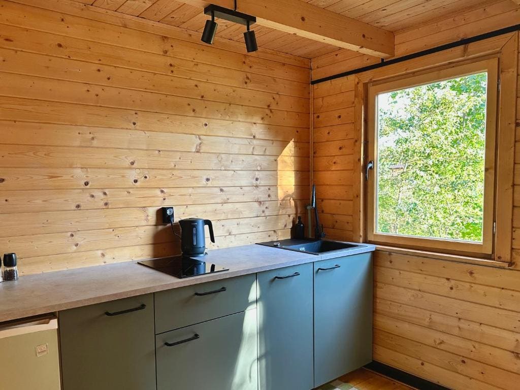 One-Bedroom Chalet room - Image 3