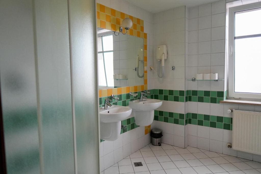 Quadruple Room room - Image 2