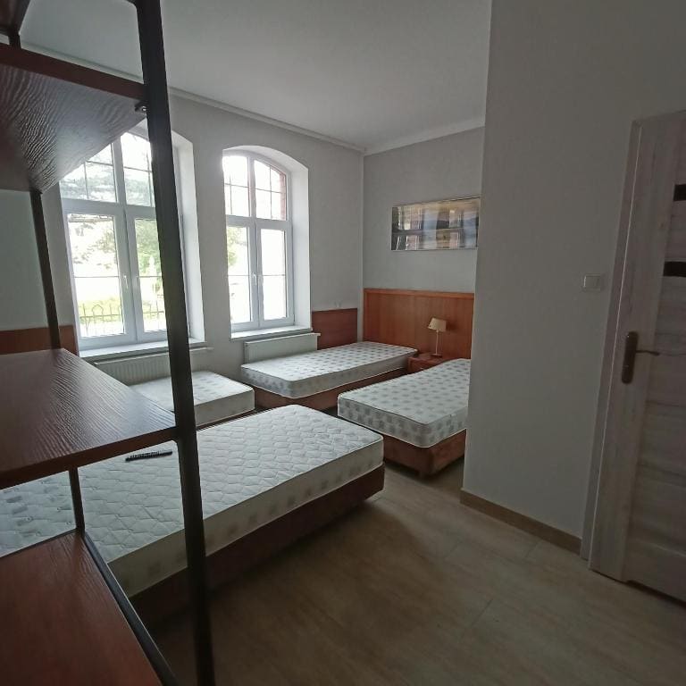Triple Room with Private Bathroom room - Image 3