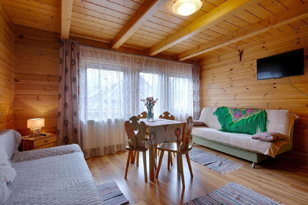 Triple Room with Mountain View room - Image 1