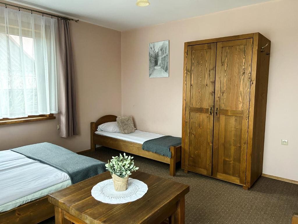 Quadruple Room room - Image 1