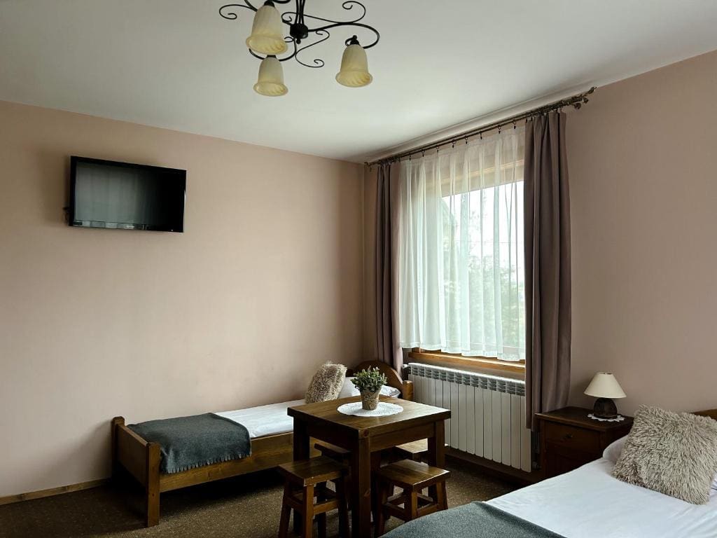 Quadruple Room room - Image 3