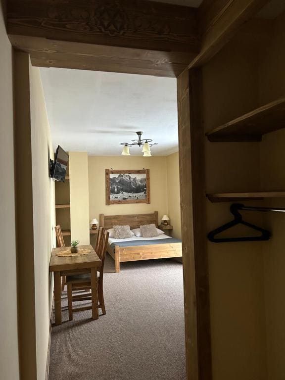 Quadruple Room with Balcony room - Image 2
