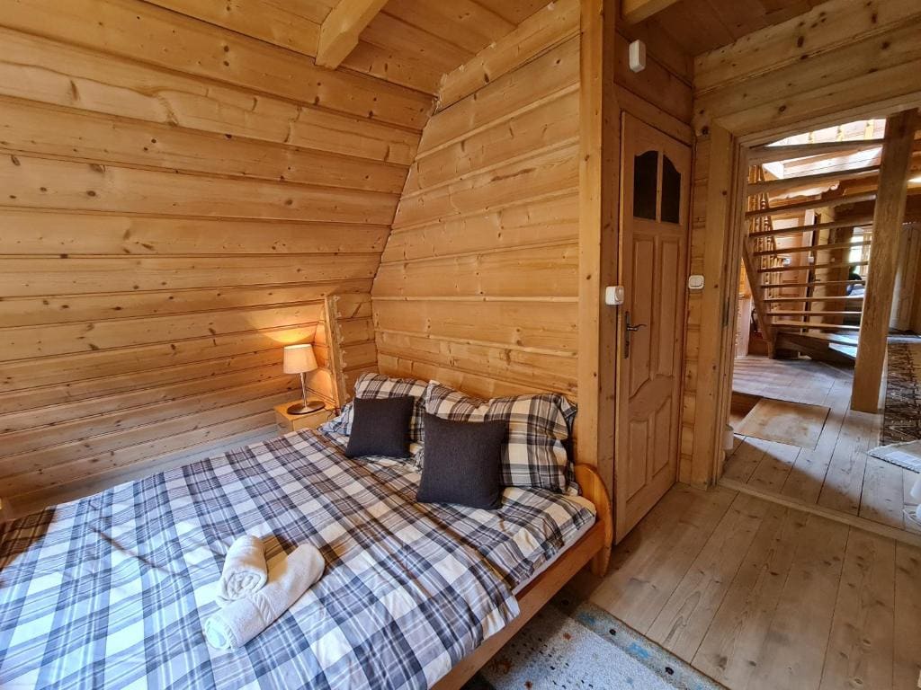 Duplex Studio room - Image 3