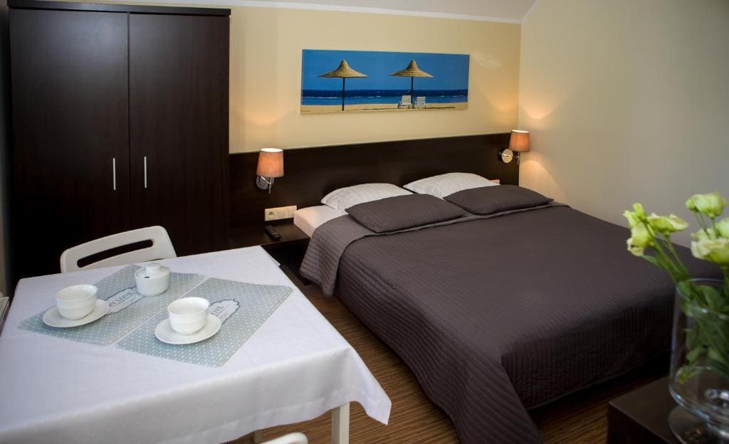 Double Room with Kitchenette room - Image 1