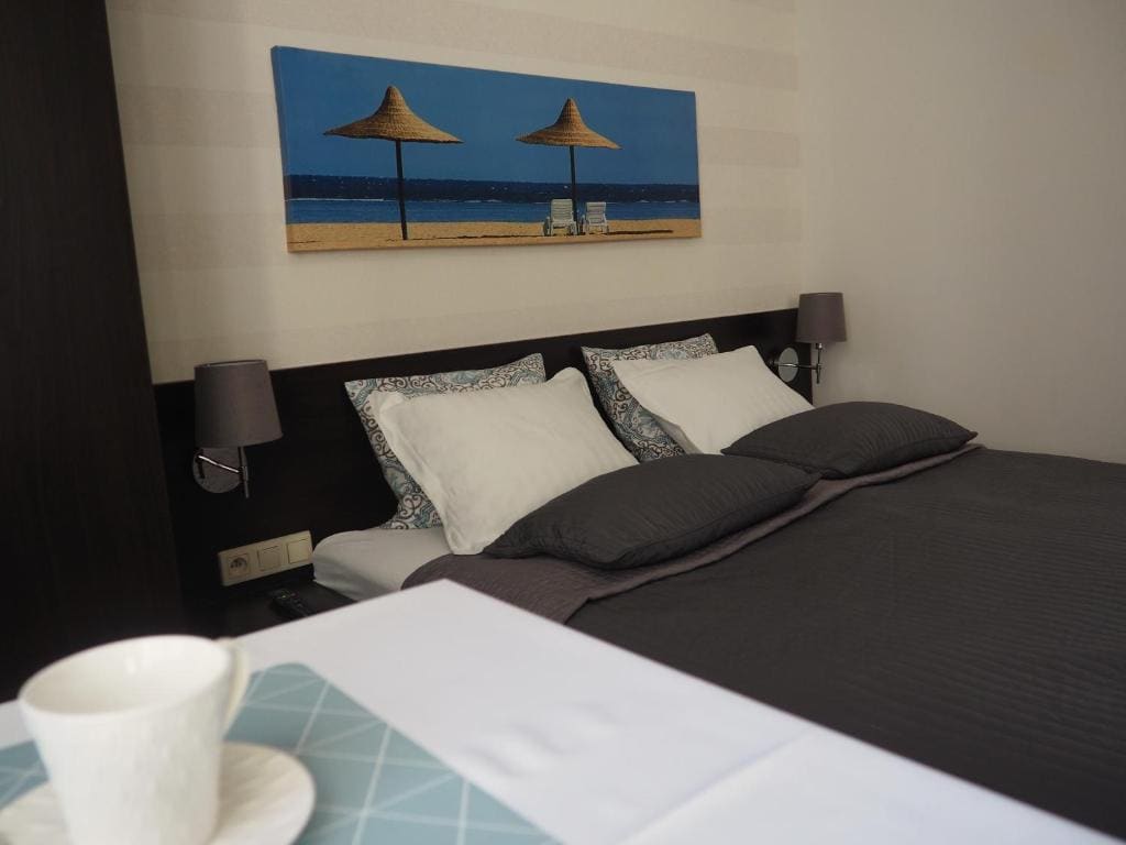 Double Room with Kitchenette room - Image 2