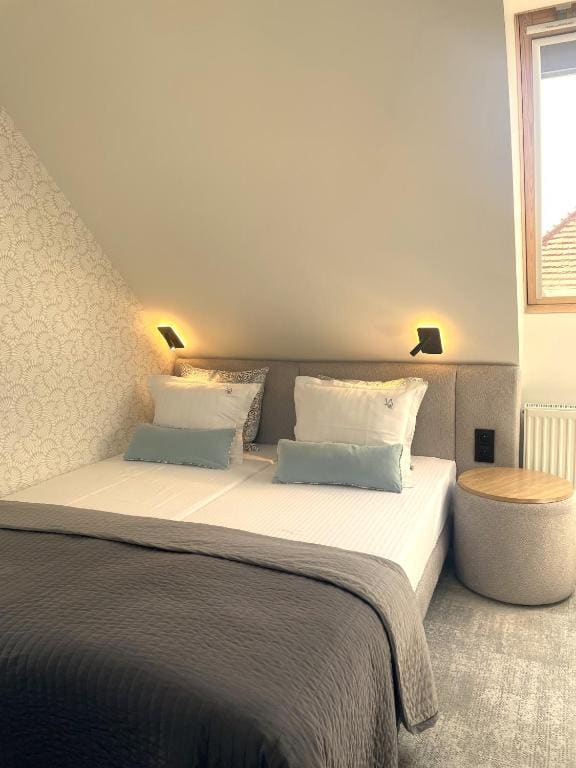Triple Room - Attic room - Image 1