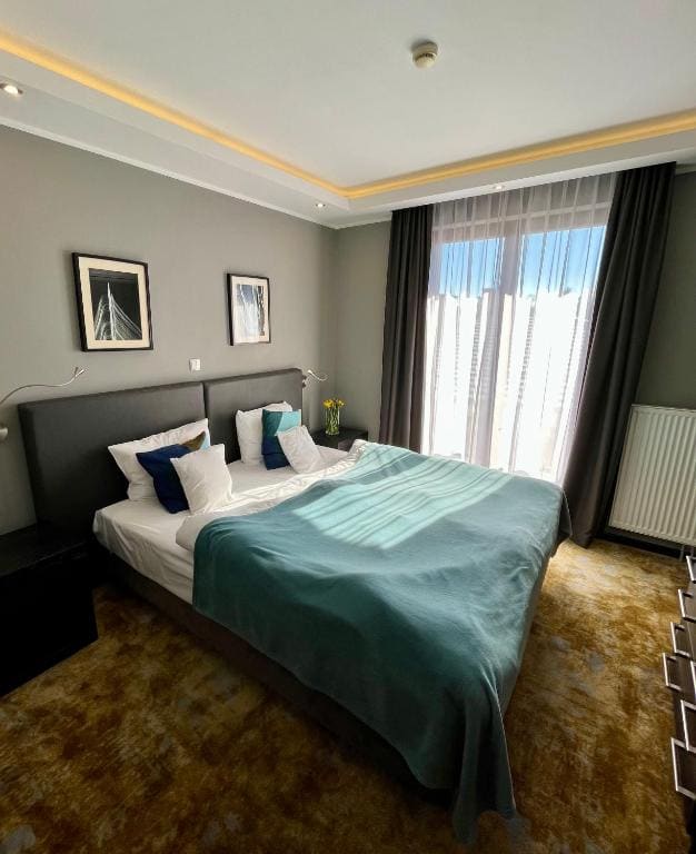 Two-Bedroom Apartment room - Image 1