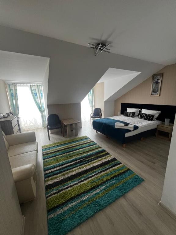 Deluxe Double Room with Balcony room - Image 1