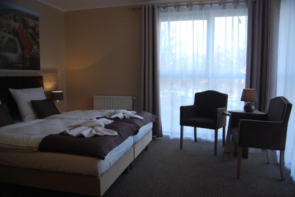 Deluxe Double or Twin Room room - Image 2