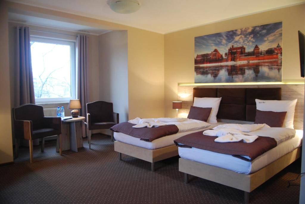 Deluxe Double or Twin Room room - Image 1