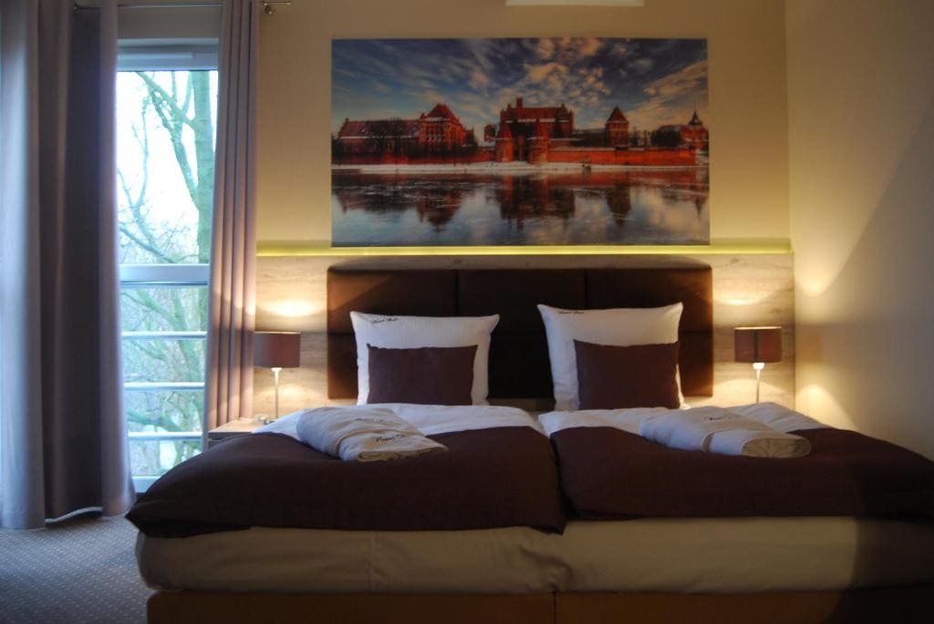 Standard Double or Twin Room room - Image 2