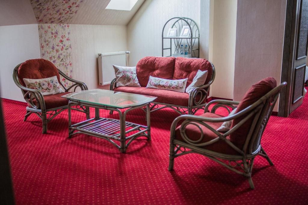 Two-Bedroom Apartment room - Image 2