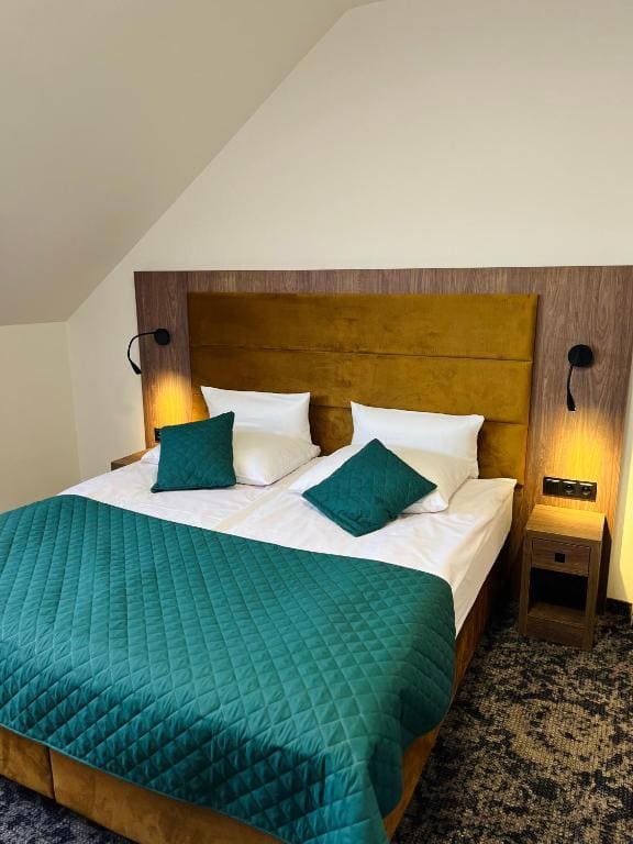 Queen Room room - Image 3