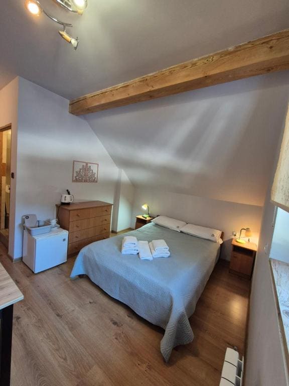 Economy Double Room room - Image 1