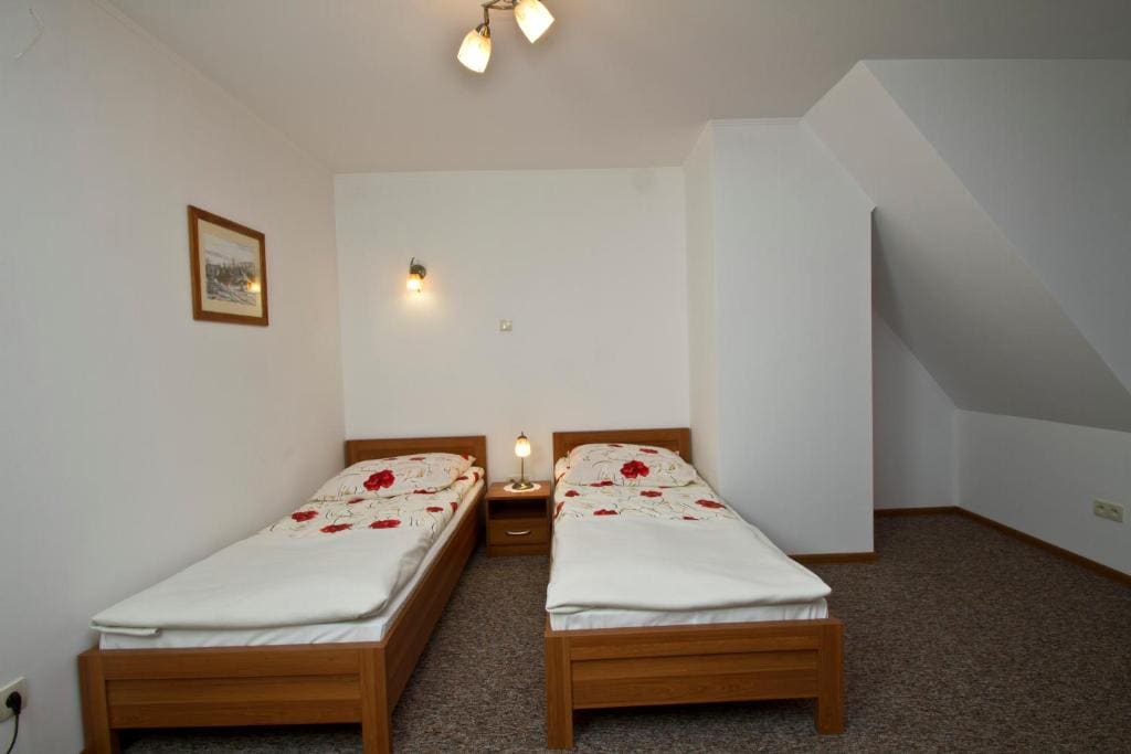 Twin Room room - Image 2