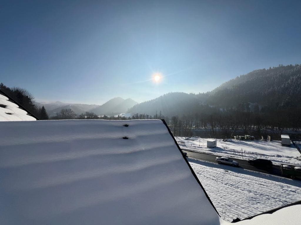 Quadruple Room with Mountain View room - Image 1